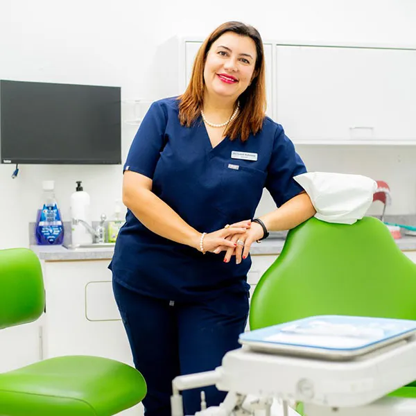 Dr. Laleh Rahmani, Dentist at Silverhill Dental Clinic in Etobicoke, ON